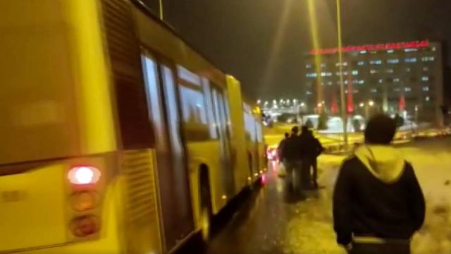 İstanbul’da toplu taşımaya ve otopark ücretlerine zam