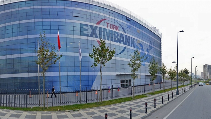 Türk Eximbank 5 yıllık dolar tahvil getiri beklentisini aşağı çekti