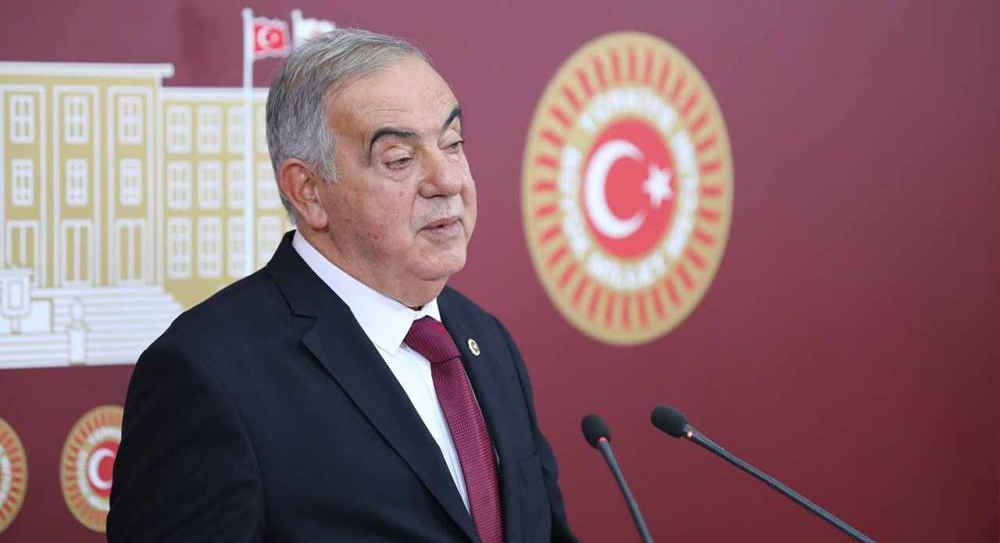 Hükümetin Dış Politikasına Eleştiriler Gündemde