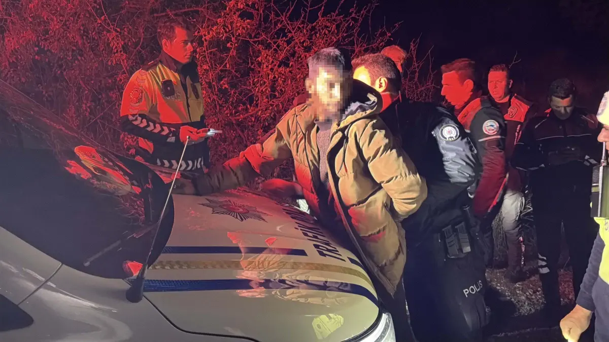 Kütahya’da Alkollü Sürücü Kaza Yaptı, Ceza Uygulandı Kütahya’da Alkollü Sürücü Kaza Yaptı, Ceza Uygulandı