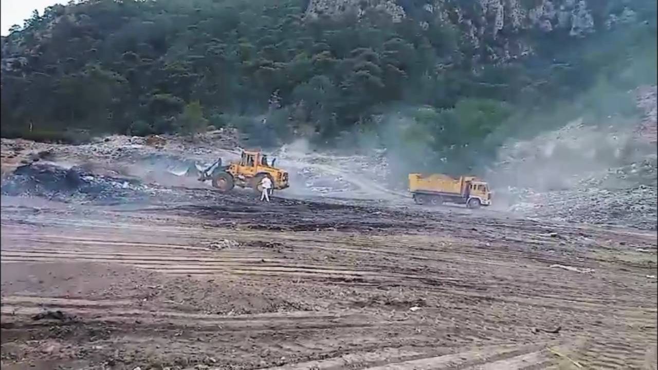 Antalya’da İki Belediyeye Çevre Kirliliğinden Ceza Verildi Antalya’da İki Belediyeye Çevre Kirliliğinden Ceza Verildi