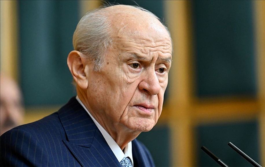Bahçeli: Uçak kazası titizlikle araştırılacak