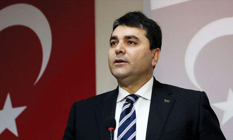 Demokrat Parti Lideri Uysal: Hukuk ve Demokrasi Şart Demokrat Parti Lideri Uysal: Hukuk ve Demokrasi Şart