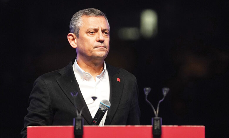 Özgür Özel: Arkadaşlarımızın Tutuksuz Yargılanması Gerek Özgür Özel: Arkadaşlarımızın Tutuksuz Yargılanması Gerek