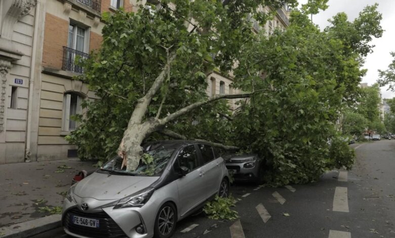 Fransa’da Benjamin Fırtınası Nedeniyle Parklar Kapatıldı