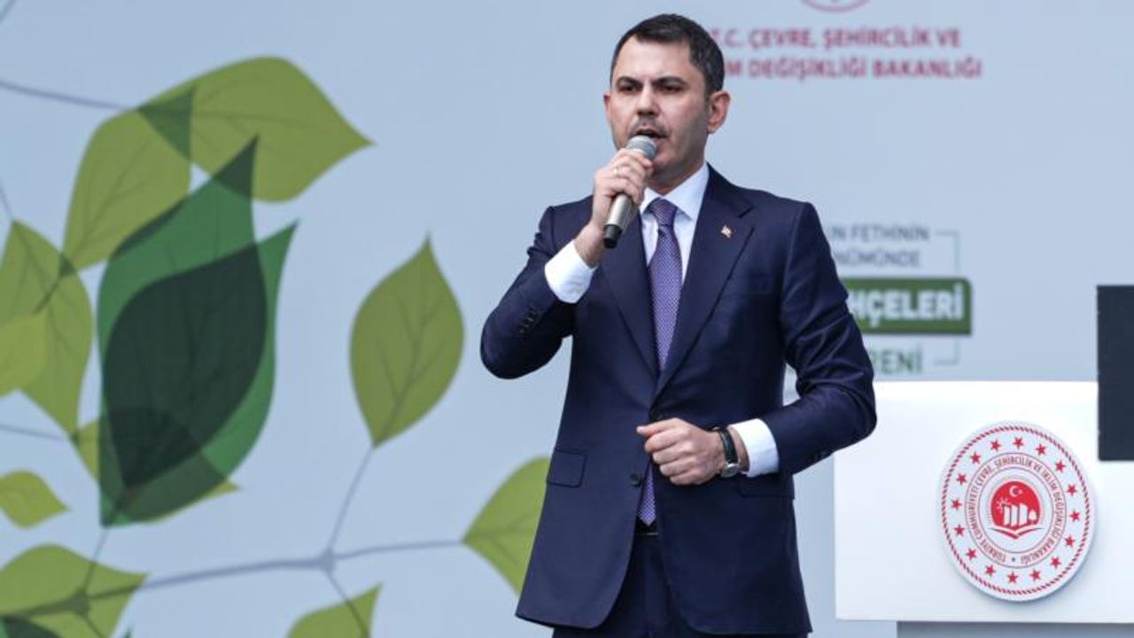 Bakan Kurum, Sındırgı’daki Hasar Tespit Çalışmalarını